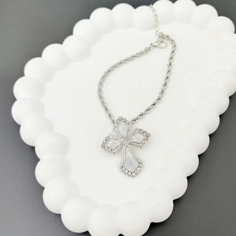 T867 Photo 3