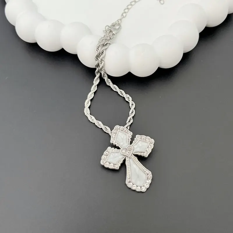 T867 Photo 4