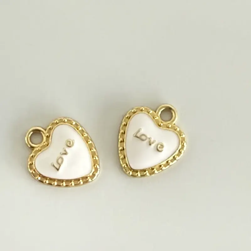 D524 Photo 1
