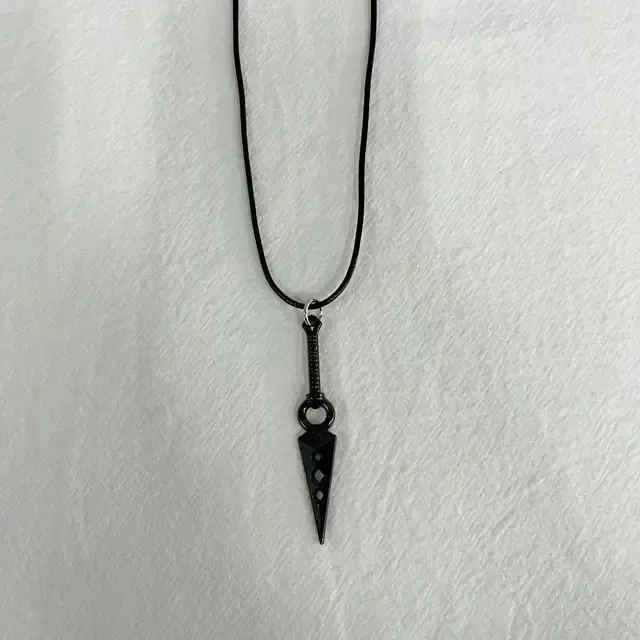 L46 Photo 1