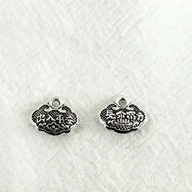 P596 Photo 1