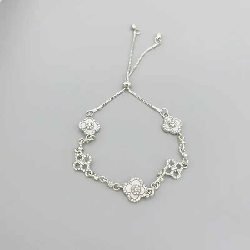 T212 Photo 1