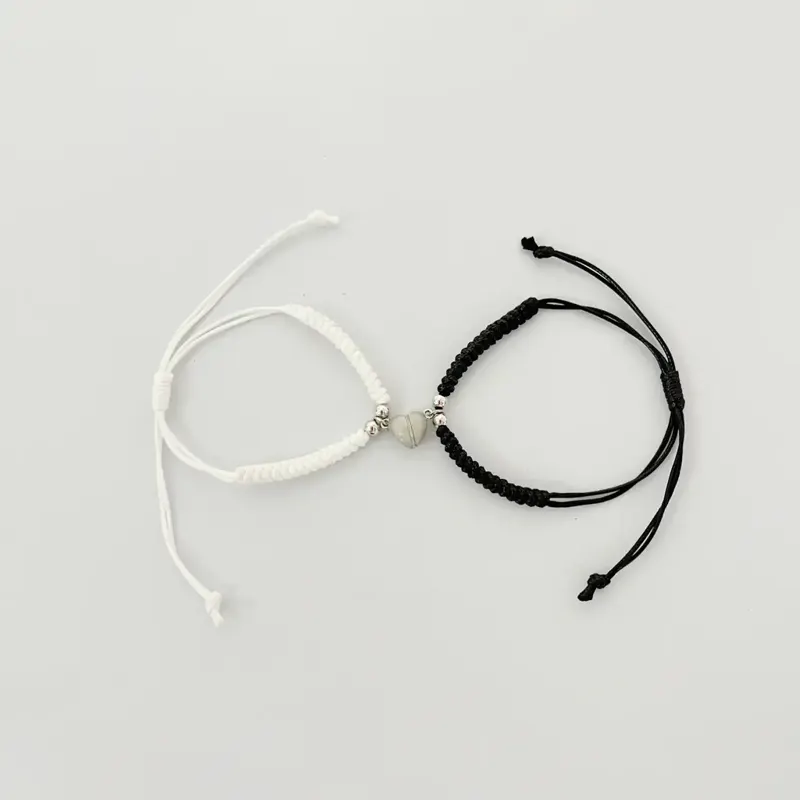 T796 Photo 1